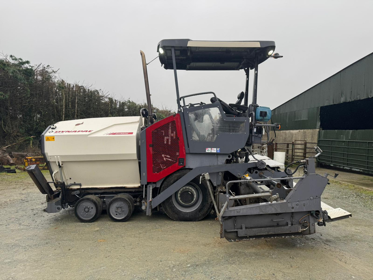 DYNAPAC SD1800W - Асфалтен поплочувач: слика 1 DYNAPAC SD1800W - Асфалтен поплочувач: слика 1