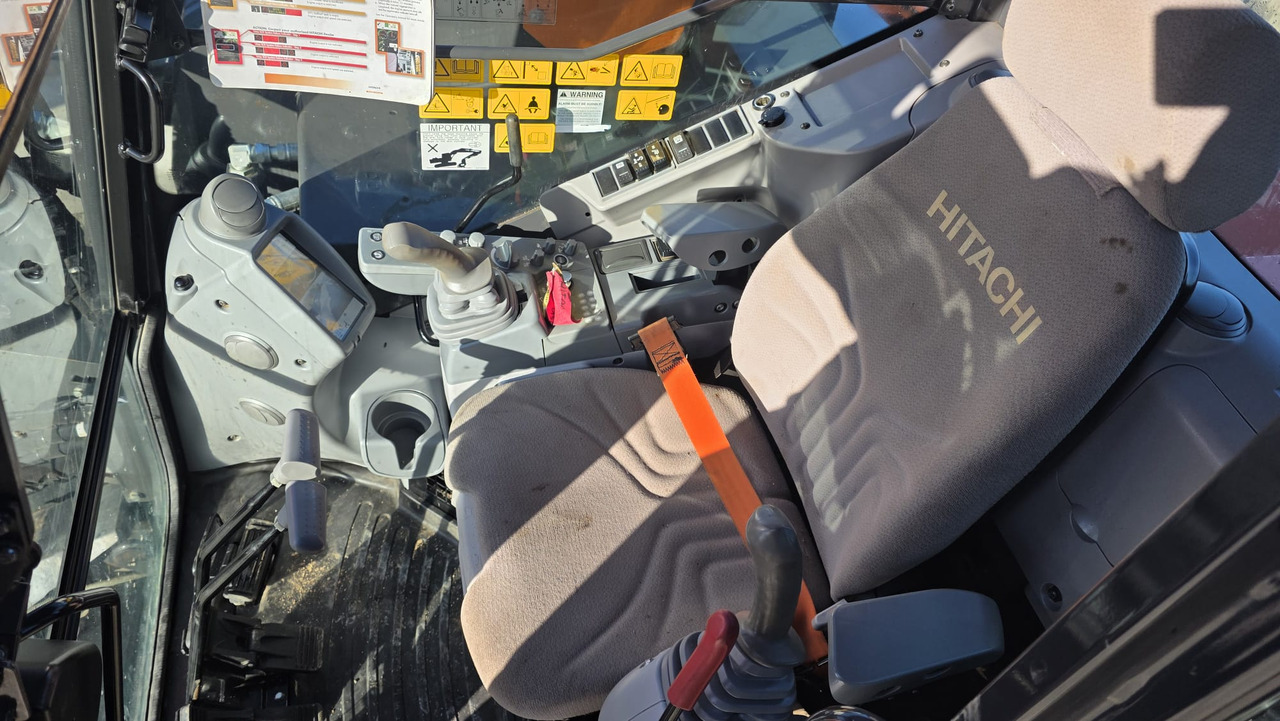 Багер HITACHI ZX85USB-6: слика 12