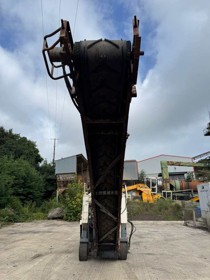 WIRTGEN W500 - Асфалтна мелница: слика 5 WIRTGEN W500 - Асфалтна мелница: слика 5