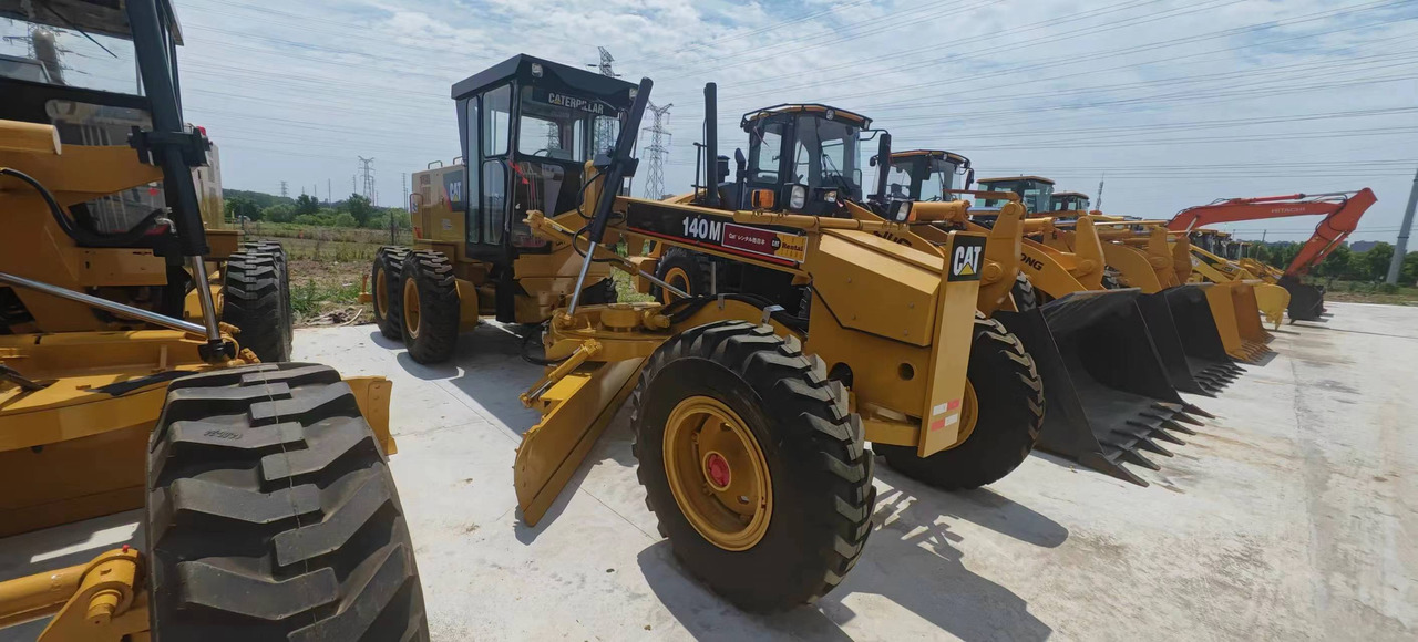 CATERPILLAR 140M - Порамнувач: слика 3 CATERPILLAR 140M - Порамнувач: слика 3