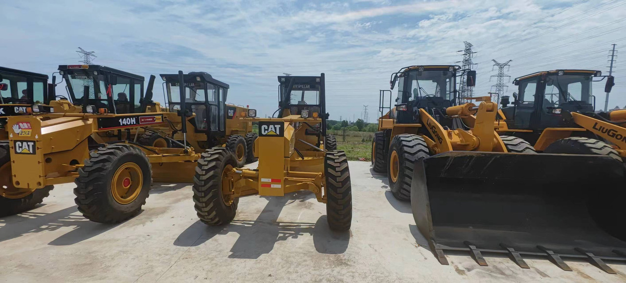 CATERPILLAR 140M - Порамнувач: слика 4 CATERPILLAR 140M - Порамнувач: слика 4