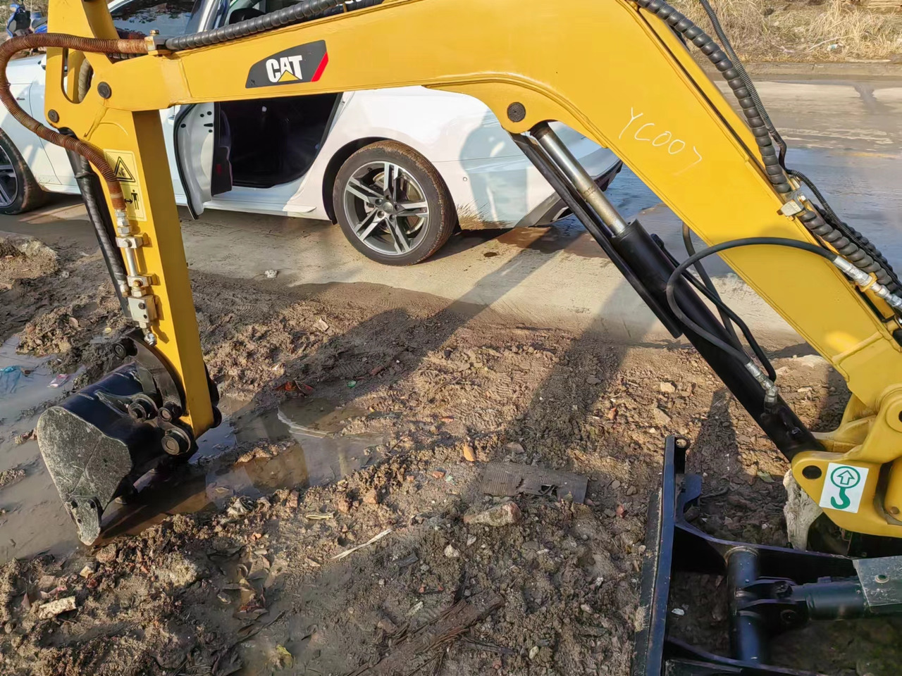 CATERPILLAR 301.5C - Мини багер: слика 2 CATERPILLAR 301.5C - Мини багер: слика 2
