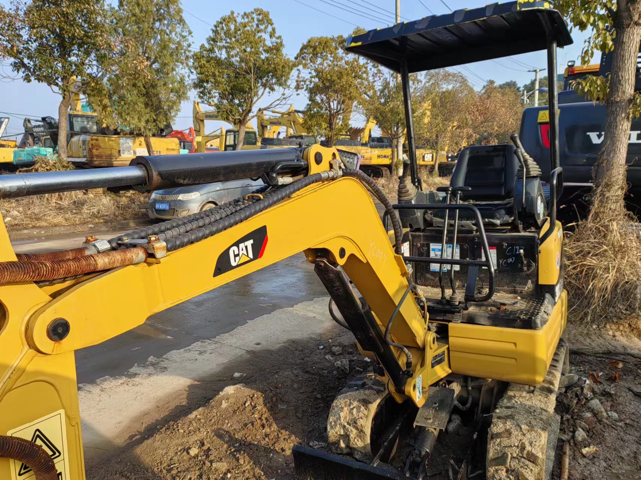 CATERPILLAR 301.5C - Мини багер: слика 5 CATERPILLAR 301.5C - Мини багер: слика 5