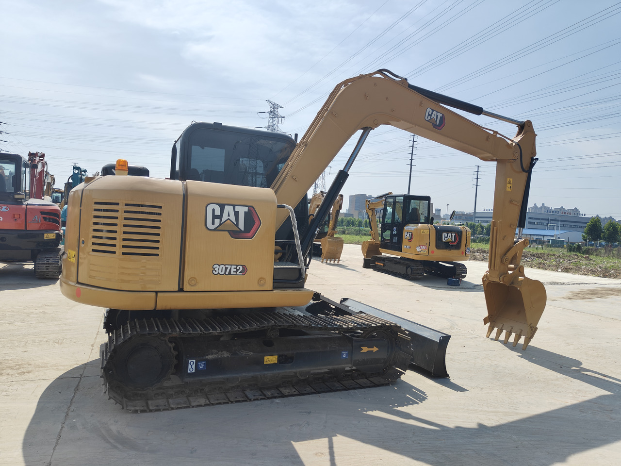CATERPILLAR 307E2 - Мини багер: слика 3 CATERPILLAR 307E2 - Мини багер: слика 3