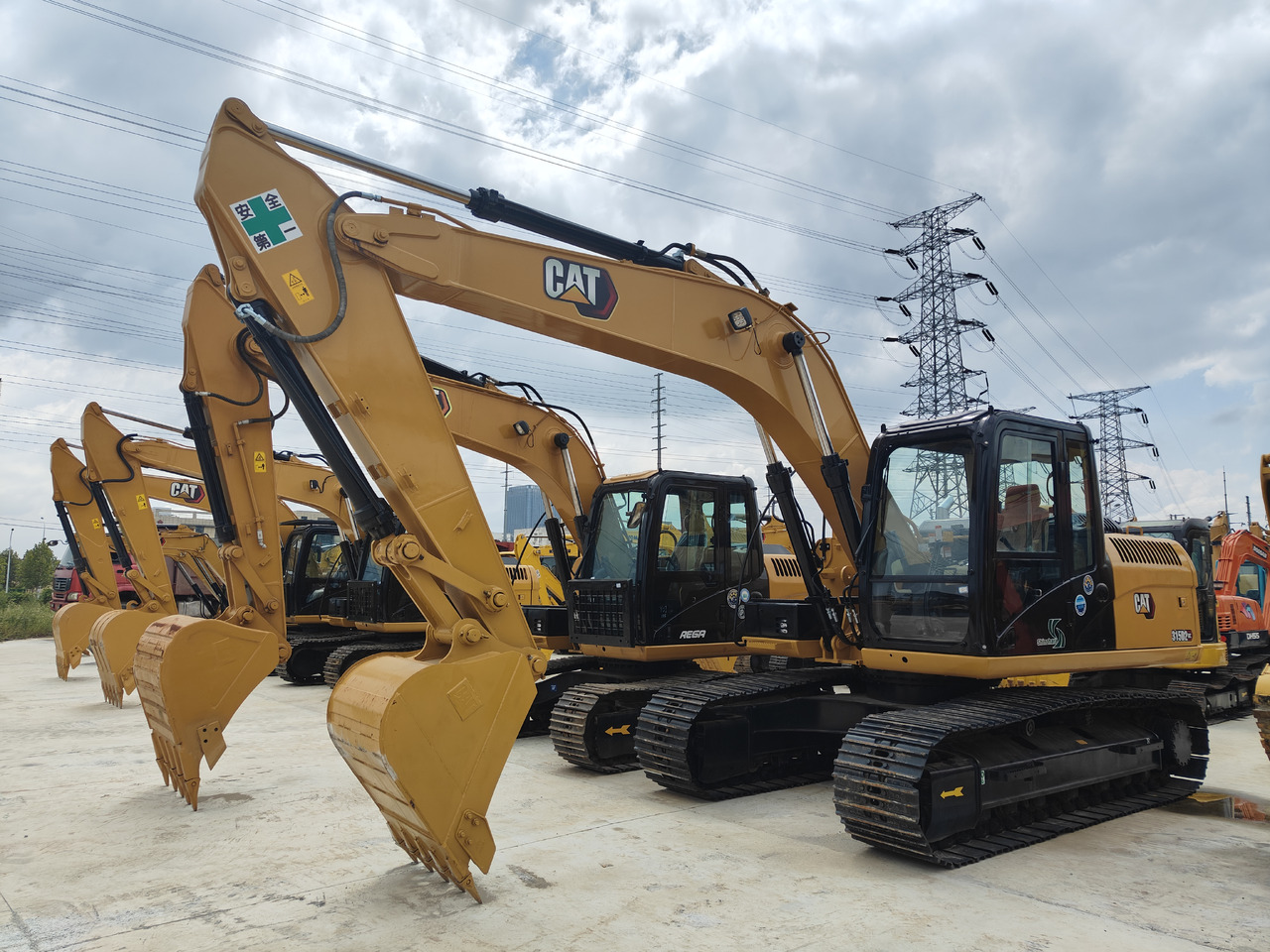 CATERPILLAR 315D2 - Мини багер: слика 2 CATERPILLAR 315D2 - Мини багер: слика 2