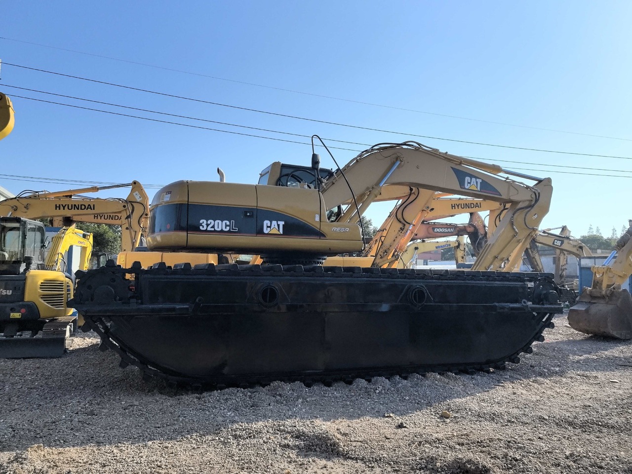 CATERPILLAR 320C - Амфибиски багер: слика 3 CATERPILLAR 320C - Амфибиски багер: слика 3