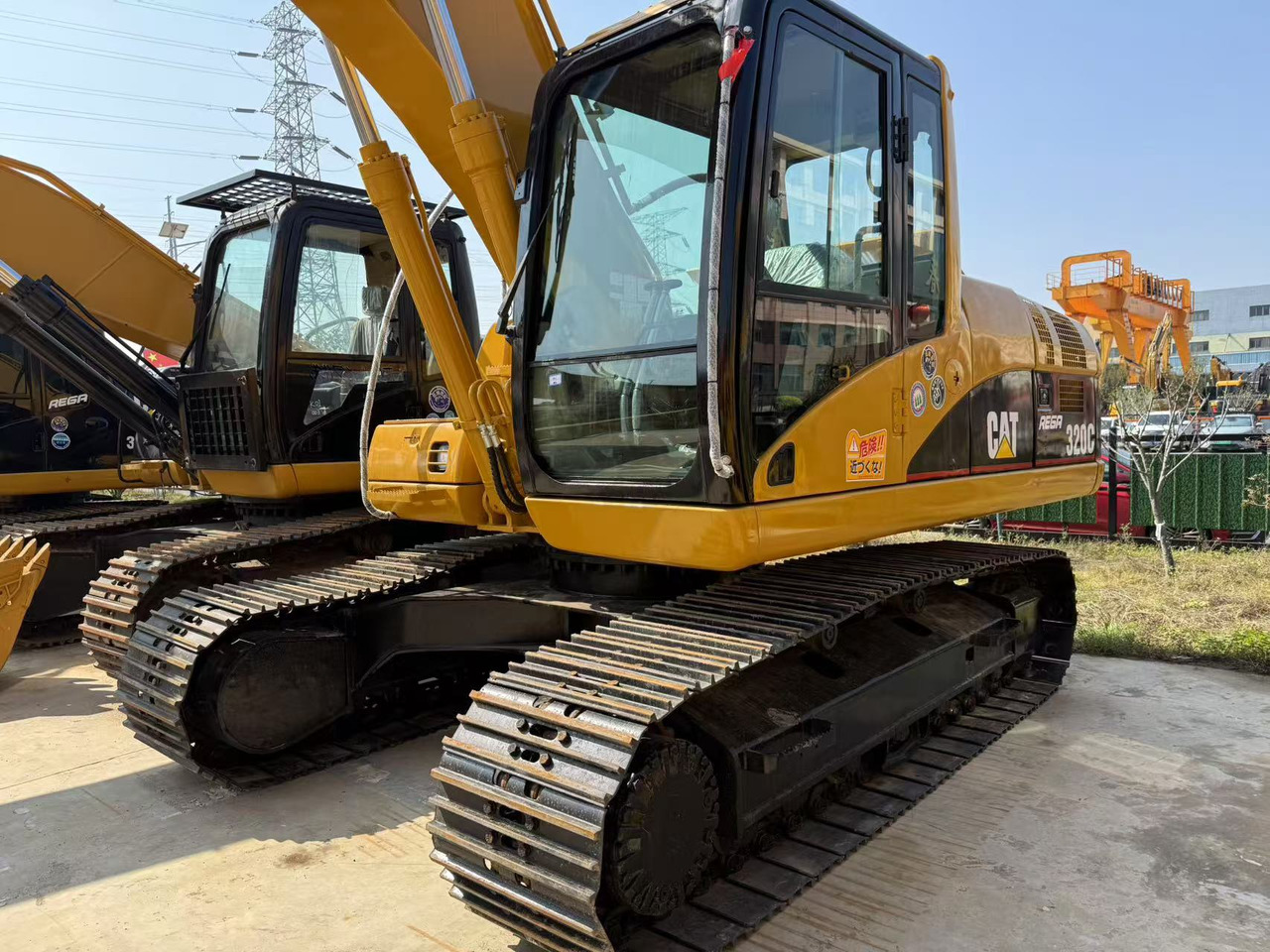 CATERPILLAR 320C - Багер гасеничар: слика 2 CATERPILLAR 320C - Багер гасеничар: слика 2