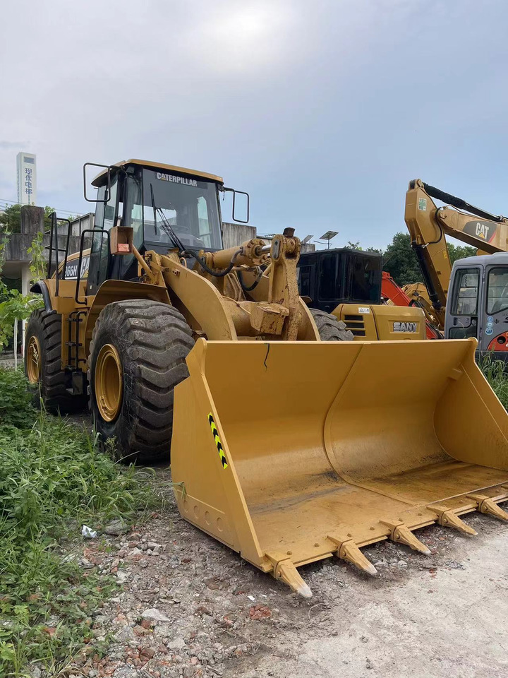 CATERPILLAR 966H - Натоварувач на тркала: слика 1 CATERPILLAR 966H - Натоварувач на тркала: слика 1