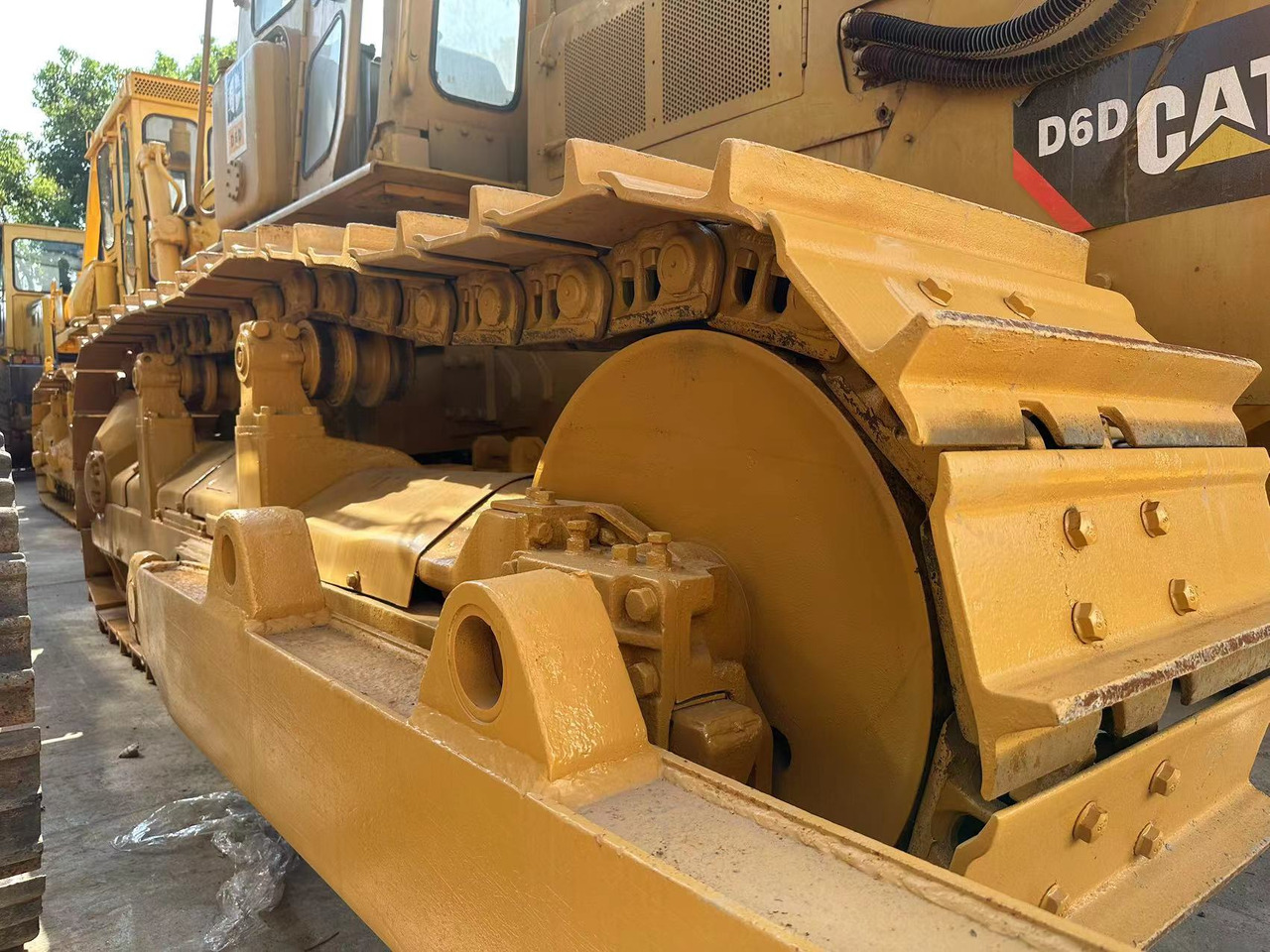 CATERPILLAR D6D - Булдожер: слика 3 CATERPILLAR D6D - Булдожер: слика 3