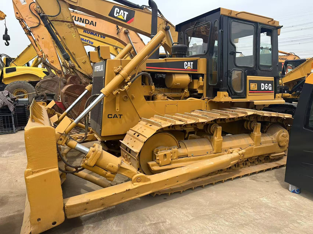 CATERPILLAR D6G - Булдожер: слика 4 CATERPILLAR D6G - Булдожер: слика 4