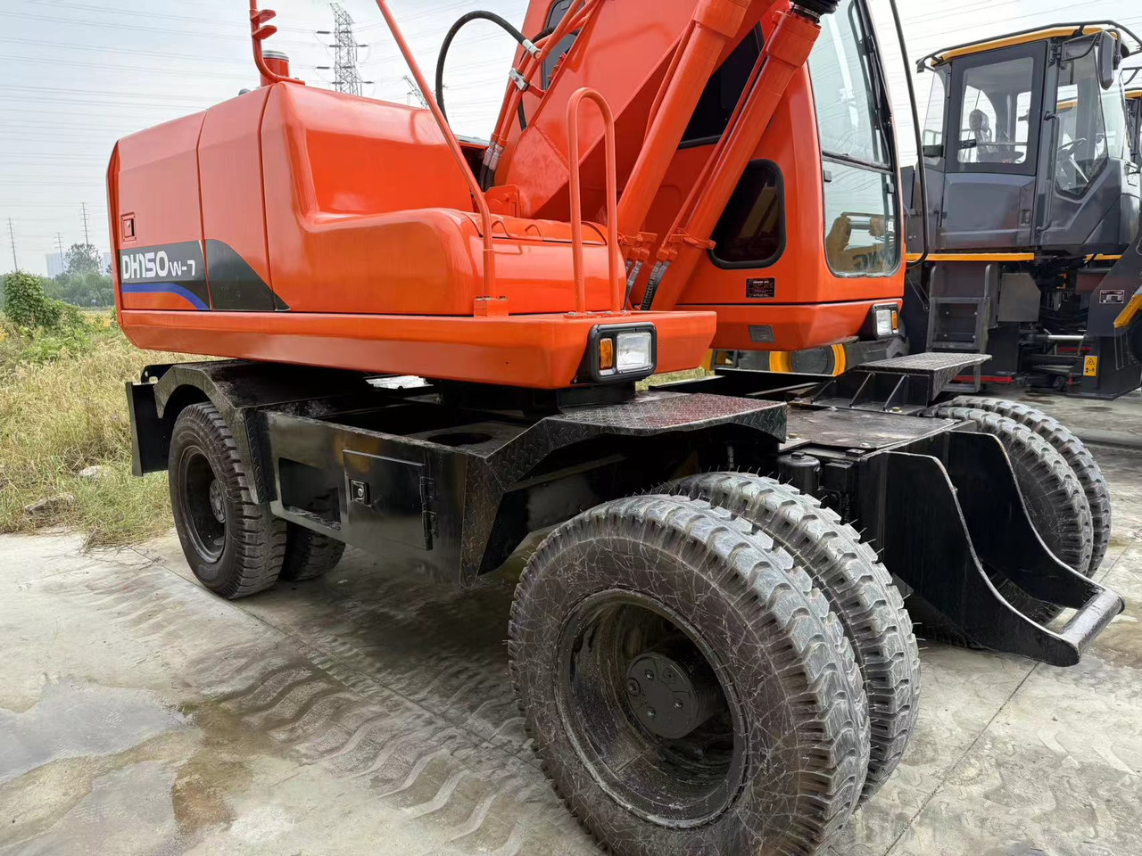 DOOSAN DH150W-7 - Багер на тркала: слика 4 DOOSAN DH150W-7 - Багер на тркала: слика 4