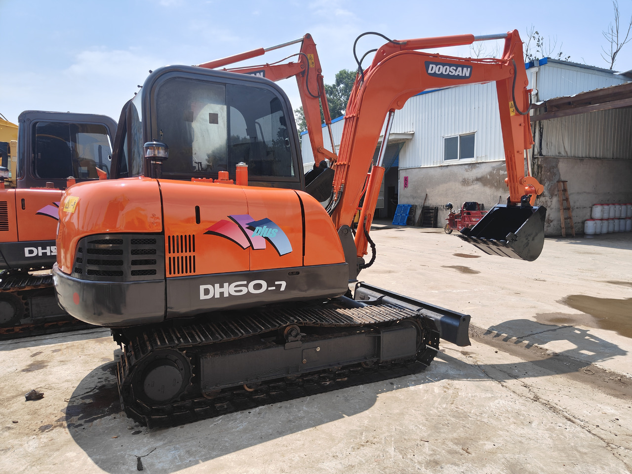 DOOSAN DH60-7 - Багер гасеничар: слика 2 DOOSAN DH60-7 - Багер гасеничар: слика 2