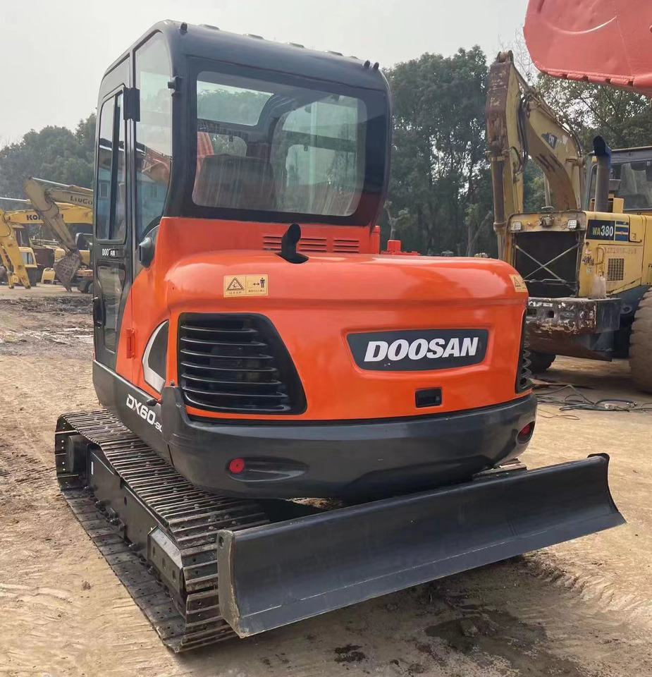 DOOSAN DX60-9C - Багер гасеничар: слика 3 DOOSAN DX60-9C - Багер гасеничар: слика 3