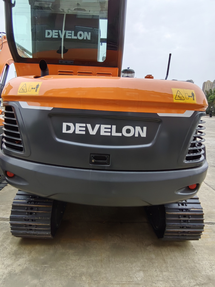 DOOSAN DX60E-10N - Багер гасеничар: слика 2 DOOSAN DX60E-10N - Багер гасеничар: слика 2