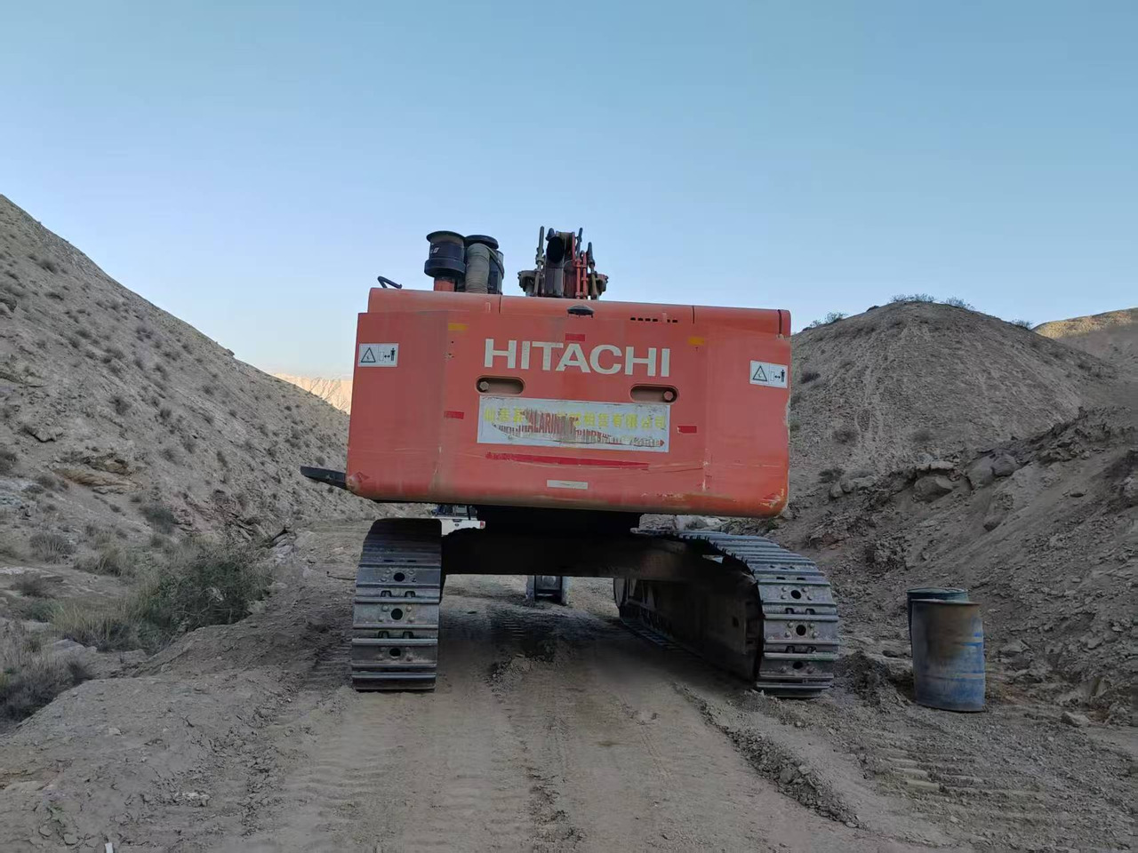 HITACHI ZX670 - Багер гасеничар: слика 2 HITACHI ZX670 - Багер гасеничар: слика 2