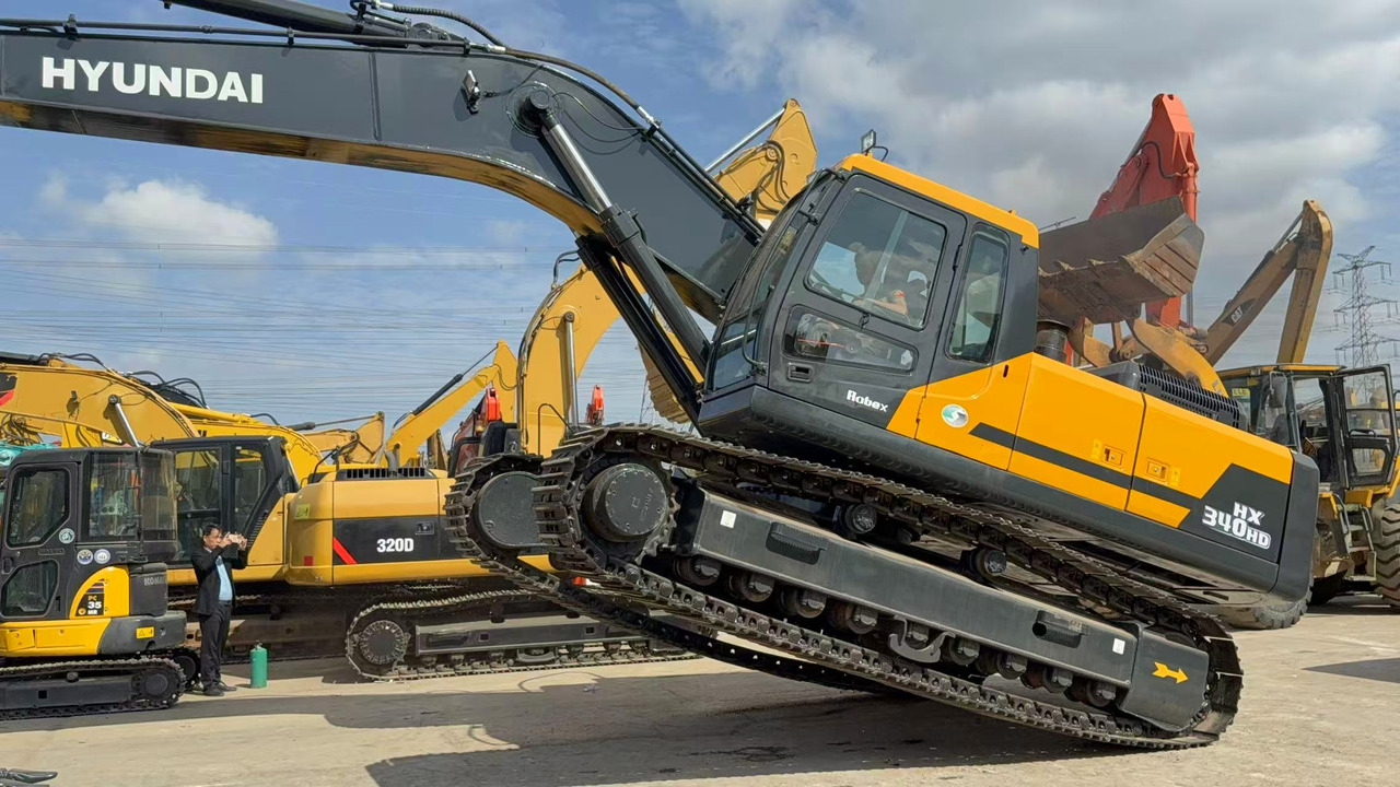 HYUNDAI HX340HD - Багер гасеничар: слика 4 HYUNDAI HX340HD - Багер гасеничар: слика 4