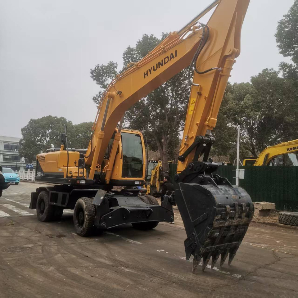 HYUNDAI R210W-9 - Багер на тркала: слика 3 HYUNDAI R210W-9 - Багер на тркала: слика 3