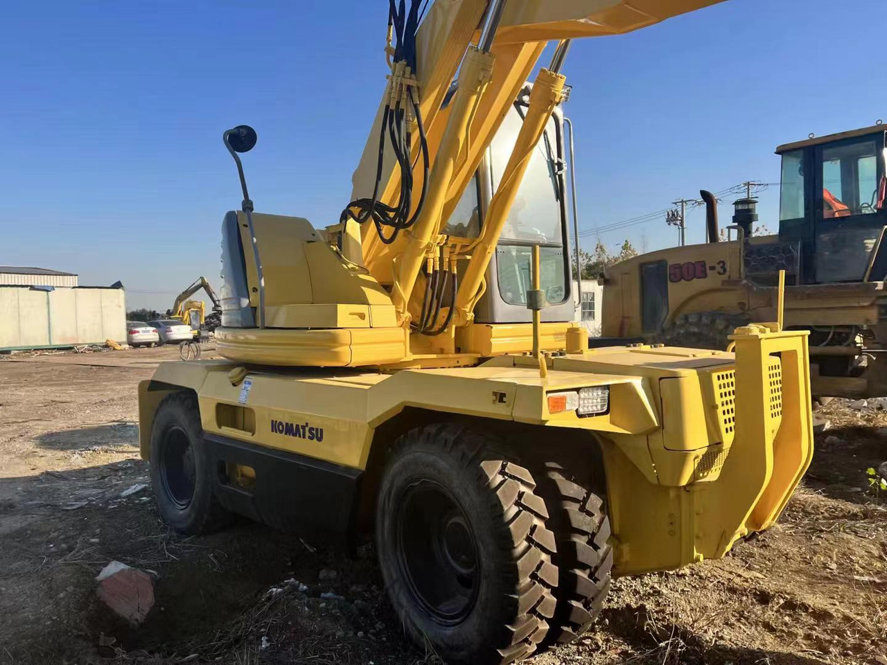 KOMATSU PC128US - Багер на тркала: слика 3 KOMATSU PC128US - Багер на тркала: слика 3