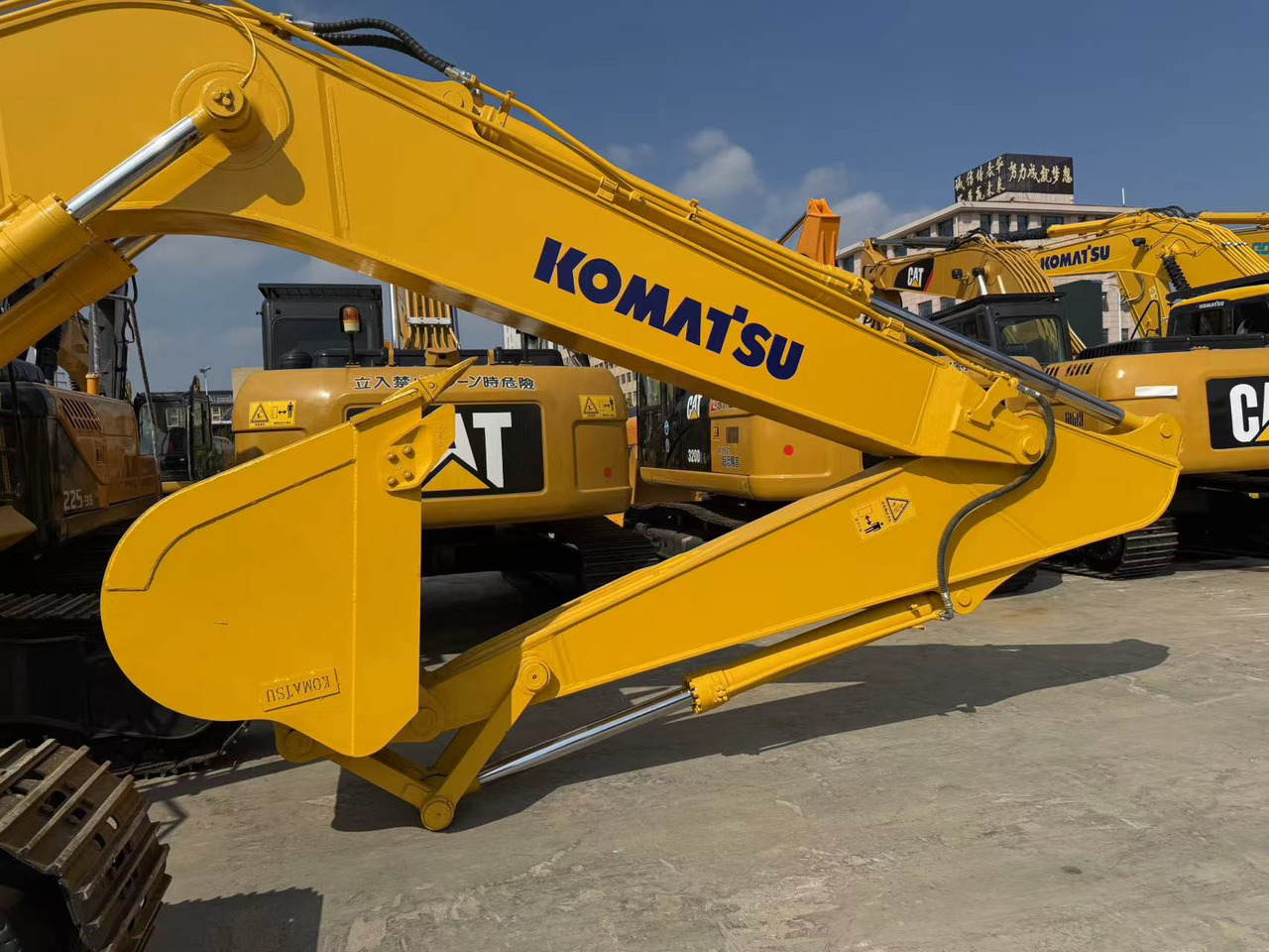 KOMATSU PC300-8 - Багер гасеничар: слика 4 KOMATSU PC300-8 - Багер гасеничар: слика 4
