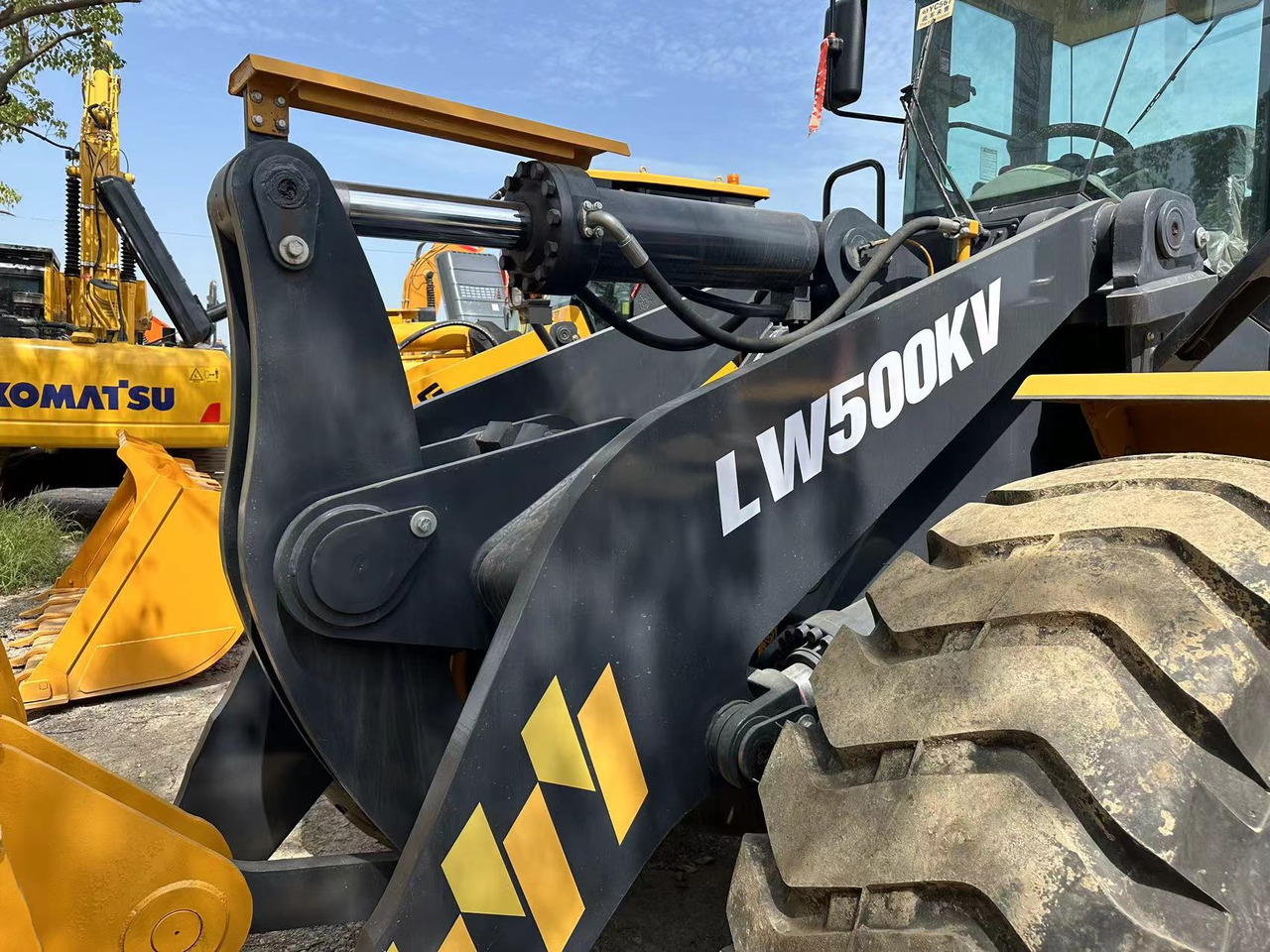 XCMG LW500KV - Натоварувач на тркала: слика 2 XCMG LW500KV - Натоварувач на тркала: слика 2