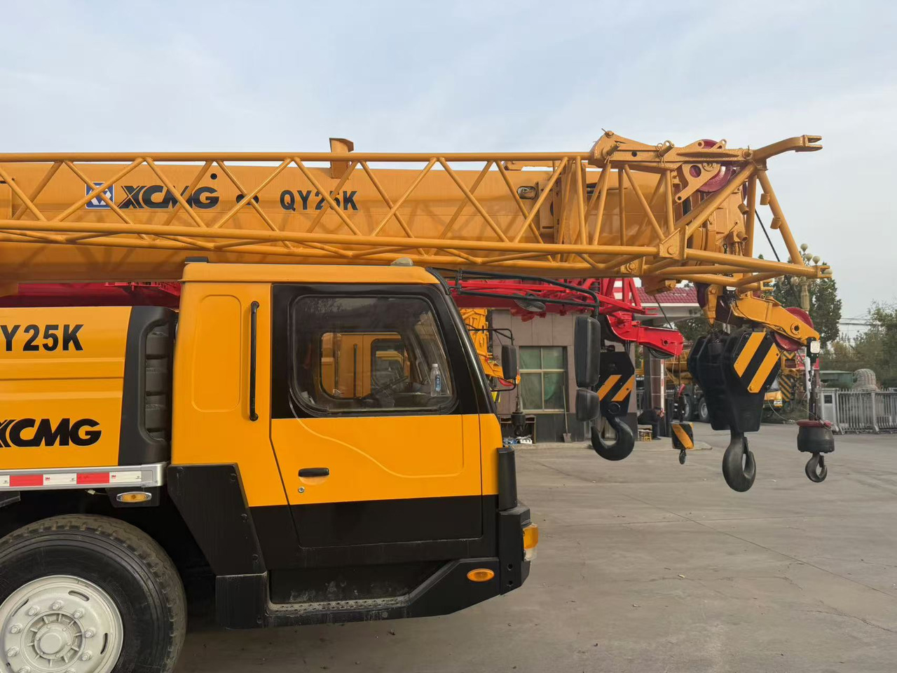 XCMG QY25K5C - Мобилен кран: слика 4 XCMG QY25K5C - Мобилен кран: слика 4