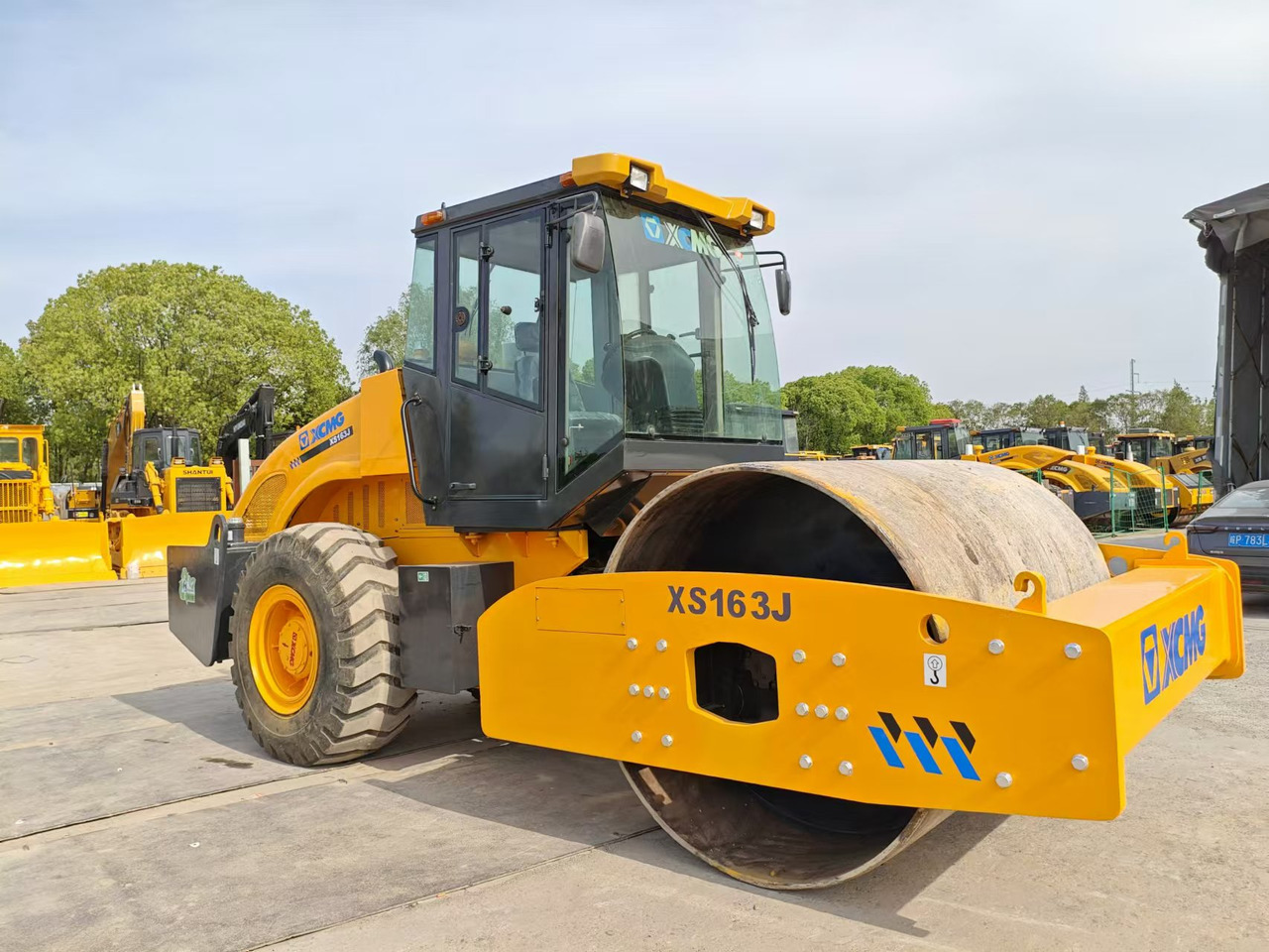 XCMG XS163J - Ваљак за пат: слика 2 XCMG XS163J - Ваљак за пат: слика 2