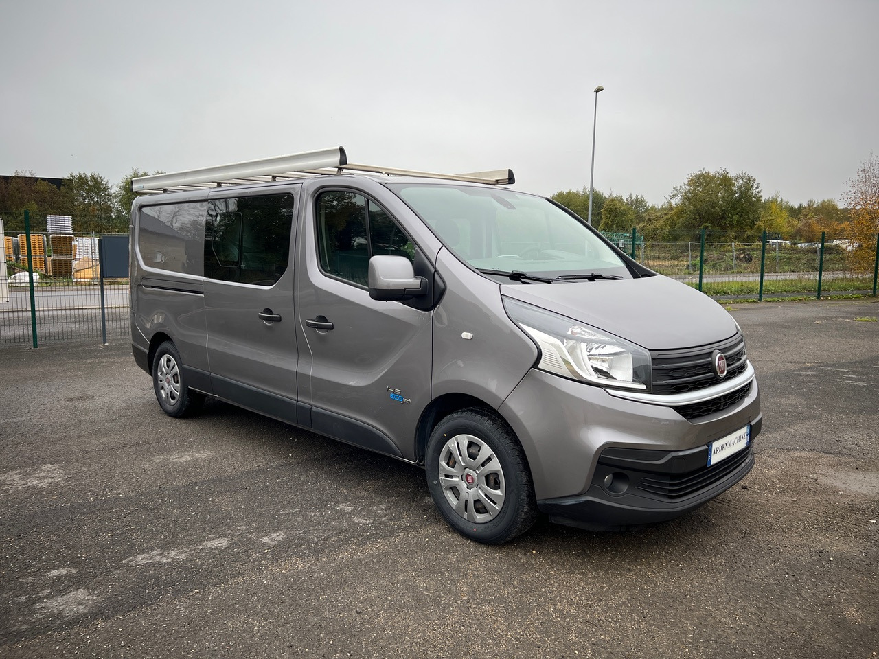 FIAT Talento 6 Places L2H1 EcoJet 145ch Chaine - Комби со двојна кабина: слика 1 FIAT Talento 6 Places L2H1 EcoJet 145ch Chaine - Комби со двојна кабина: слика 1
