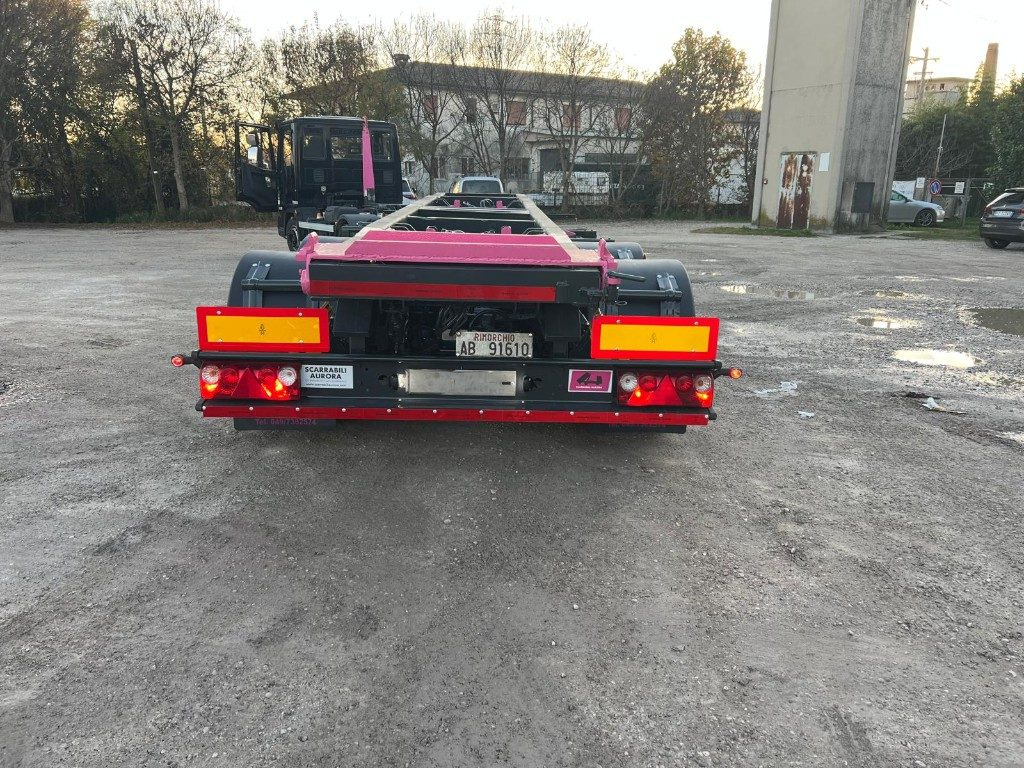 CARDI RIMORCHIO CARDI SCARRABILE RIBALTABILE - Роло/ Подизач приколка: слика 3 CARDI RIMORCHIO CARDI SCARRABILE RIBALTABILE - Роло/ Подизач приколка: слика 3