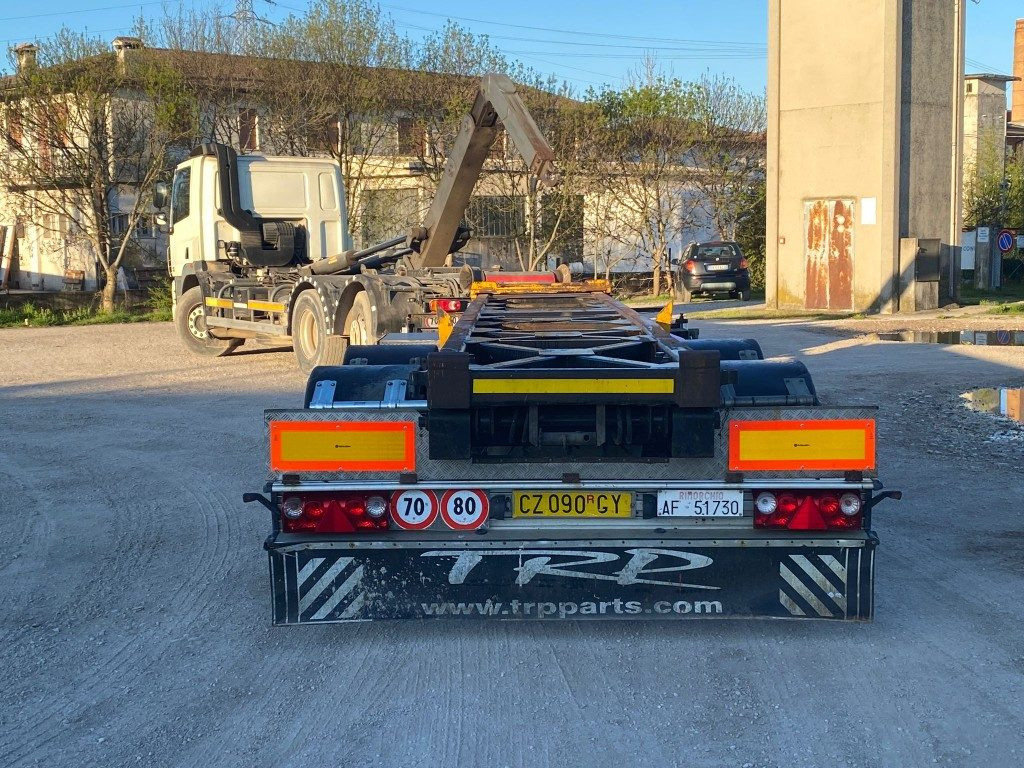 CARDI RIMORCHIO CARDI SCARRABILE RIBALTABILE PNEUMATICO - Роло/ Подизач приколка: слика 5 CARDI RIMORCHIO CARDI SCARRABILE RIBALTABILE PNEUMATICO - Роло/ Подизач приколка: слика 5