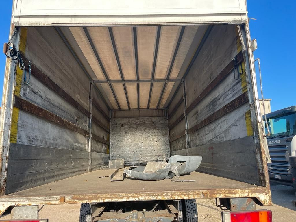 CONTAINER USATO CENTINATO NON SCARRABILE - Заменски сандак со церада: слика 2 CONTAINER USATO CENTINATO NON SCARRABILE - Заменски сандак со церада: слика 2