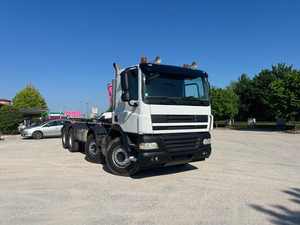 DAF CF85 SCARRABILE - Камион со кука за подигање: слика 2 DAF CF85 SCARRABILE - Камион со кука за подигање: слика 2