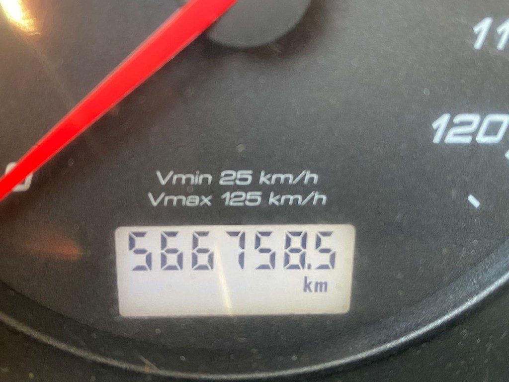 IVECO STRALIS 310 SCARRABILE FULL PNEUMATICO - Камион со кука за подигање: слика 3 IVECO STRALIS 310 SCARRABILE FULL PNEUMATICO - Камион со кука за подигање: слика 3