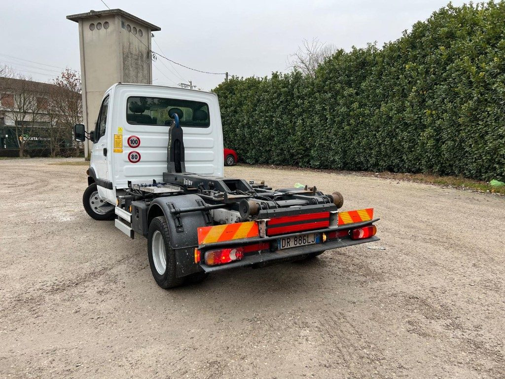 RENAULT MASCOTT SCARRABILE - Камион со кука за подигање: слика 3 RENAULT MASCOTT SCARRABILE - Камион со кука за подигање: слика 3