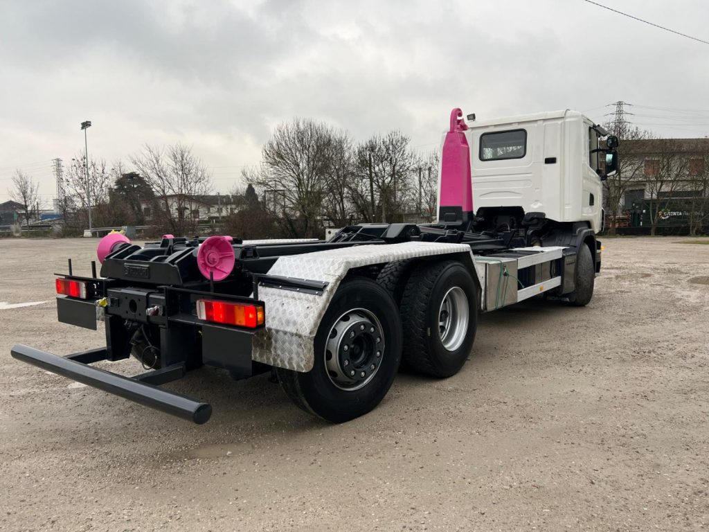 SCANIA R380 SCARRABILE - Камион со кука за подигање: слика 3 SCANIA R380 SCARRABILE - Камион со кука за подигање: слика 3