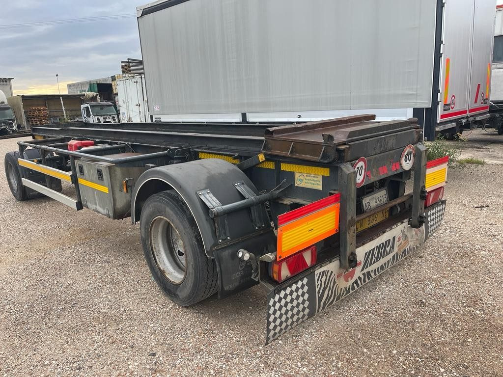 ZORZI RIMORCHIO ZORZI 20R070 SCARRABILE BALESTRATO - Роло/ Подизач приколка: слика 2 ZORZI RIMORCHIO ZORZI 20R070 SCARRABILE BALESTRATO - Роло/ Подизач приколка: слика 2