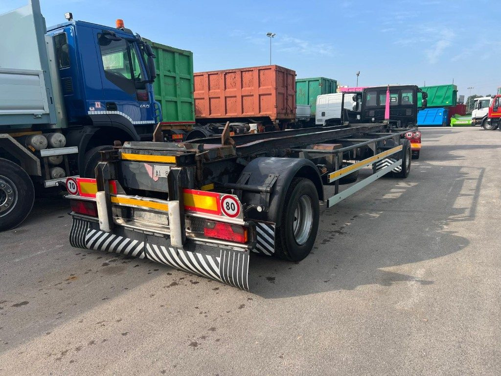 ZORZI RIMORCHIO ZORZI 20R075 SCARRABILE PNEUMATICO - Роло/ Подизач приколка: слика 3 ZORZI RIMORCHIO ZORZI 20R075 SCARRABILE PNEUMATICO - Роло/ Подизач приколка: слика 3