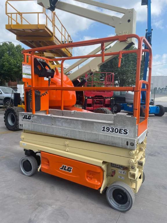 JLG 1930ES - Кревач ножица: слика 1 JLG 1930ES - Кревач ножица: слика 1