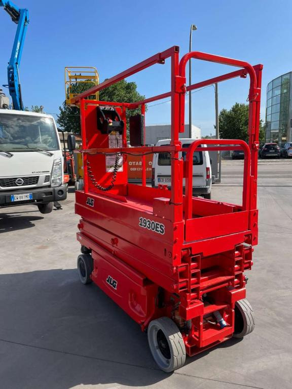 JLG 1930ES - Кревач ножица: слика 2 JLG 1930ES - Кревач ножица: слика 2