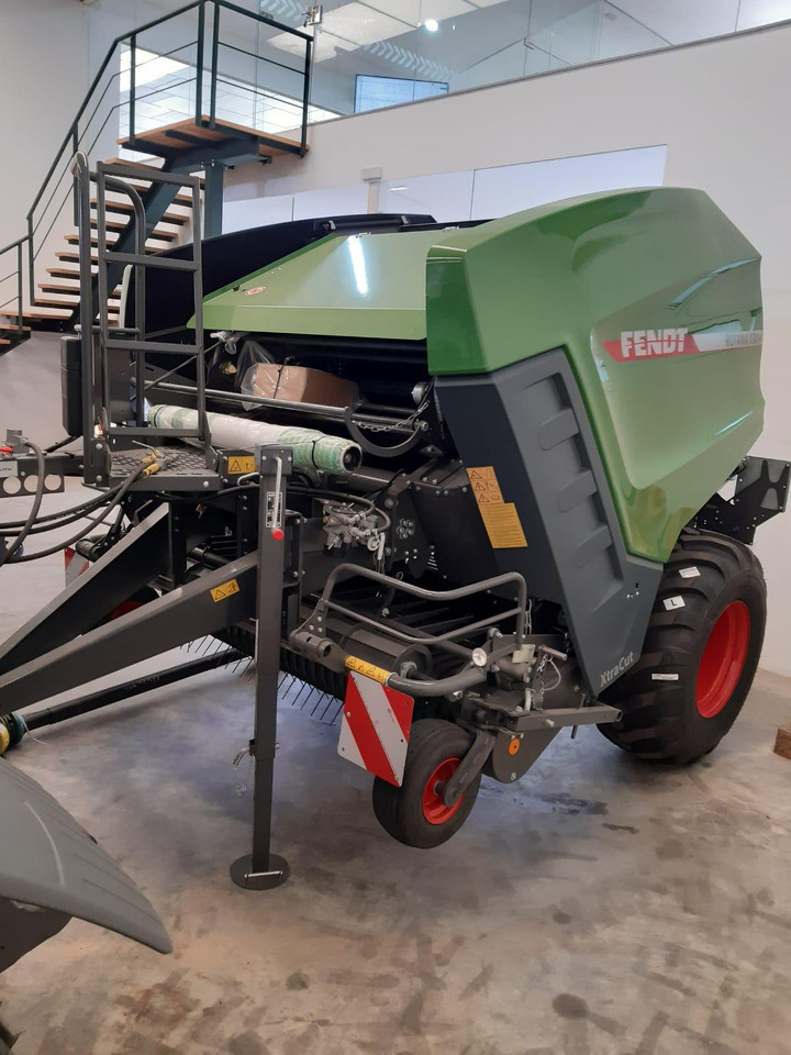 Fendt Rotana 130 F - Превртувачка опрема: слика 4 Fendt Rotana 130 F - Превртувачка опрема: слика 4