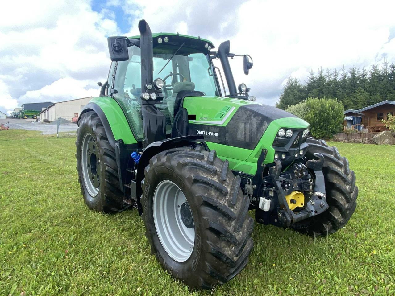 Deutz-Fahr 6190 Agrotron TTV - Трактор: слика 4 Deutz-Fahr 6190 Agrotron TTV - Трактор: слика 4