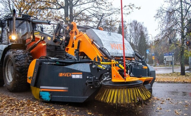 KVexRQ 280 - Метла за Комунално/ Специјално возило: слика 1 KVexRQ 280 - Метла за Комунално/ Специјално возило: слика 1