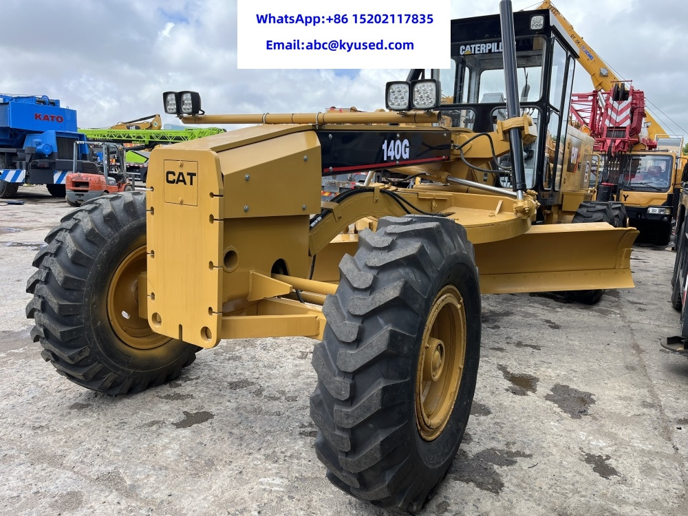 CATERPILLAR 140g 140h 140k 14h 120g 120h 160h 140m 12g - Порамнувач: слика 2 CATERPILLAR 140g 140h 140k 14h 120g 120h 160h 140m 12g - Порамнувач: слика 2