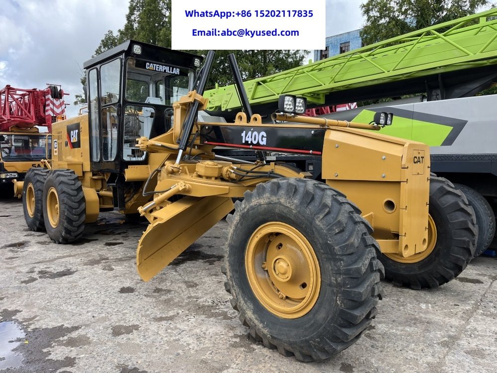 CATERPILLAR 140g 140h 140k 14h 120g 120h 160h 140m - Порамнувач: слика 1 CATERPILLAR 140g 140h 140k 14h 120g 120h 160h 140m - Порамнувач: слика 1