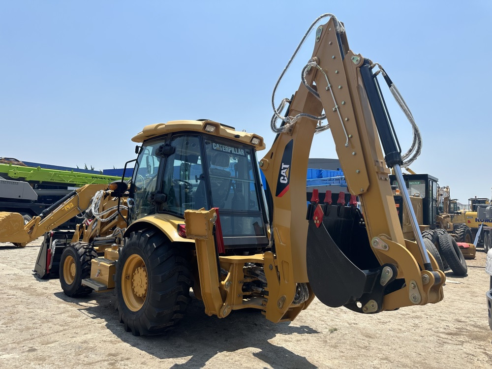 CATERPILLAR 420F 420f2 416e 428f 430F Used Backhoe Loader - Ровокопач: слика 2 CATERPILLAR 420F 420f2 416e 428f 430F Used Backhoe Loader - Ровокопач: слика 2