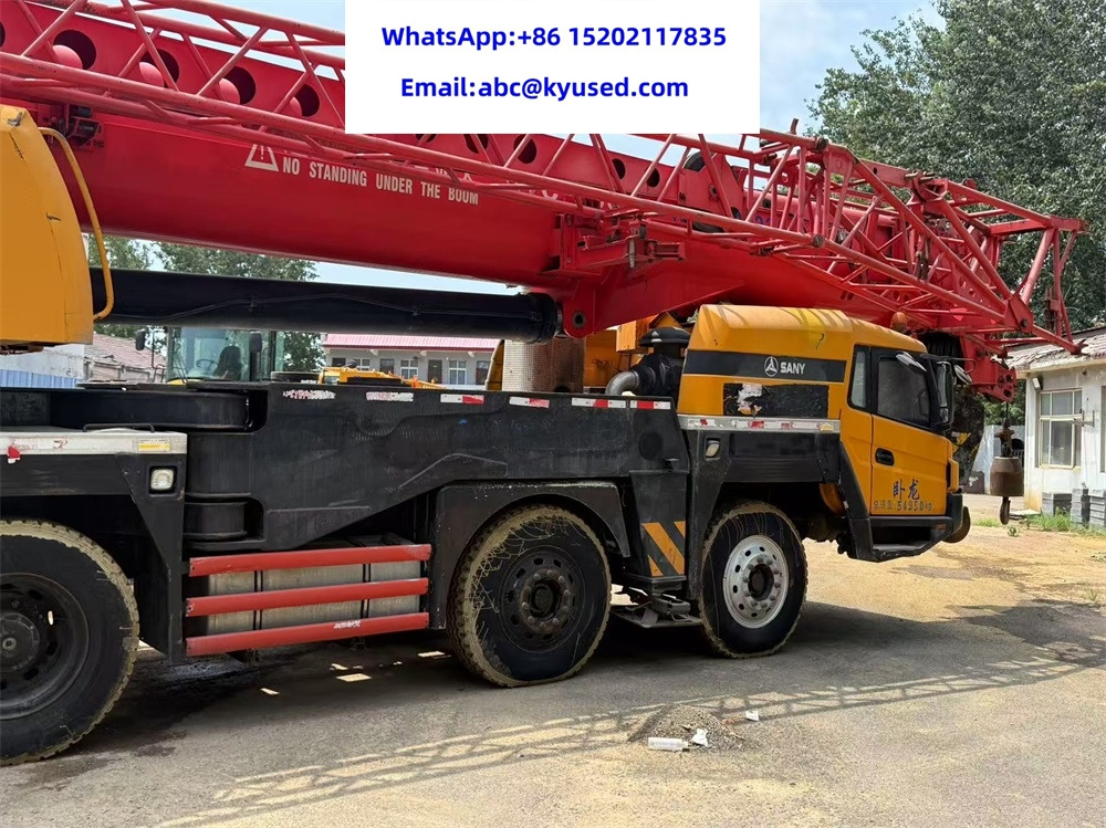 SANY STC1000 SAC1000 100TON - Мобилен кран: слика 3 SANY STC1000 SAC1000 100TON - Мобилен кран: слика 3