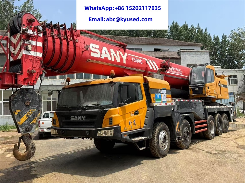 SANY STC1000 SAC1000 100TON - Мобилен кран: слика 1 SANY STC1000 SAC1000 100TON - Мобилен кран: слика 1