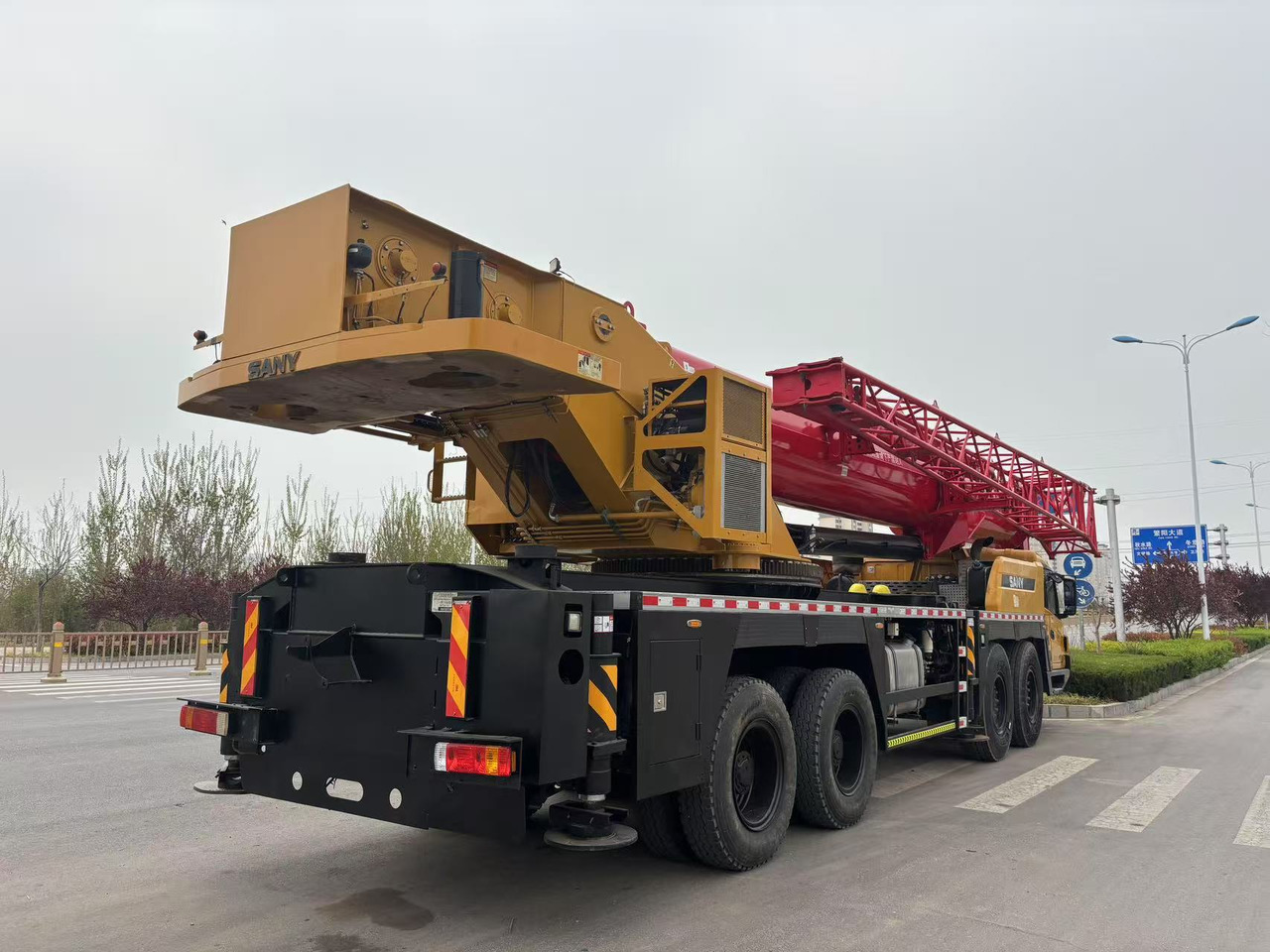 SANY STC800T6 STC80T6 STC800T5 STC80T5 STC500 50ton 80ton truck crane - Мобилен кран: слика 3 SANY STC800T6 STC80T6 STC800T5 STC80T5 STC500 50ton 80ton truck crane - Мобилен кран: слика 3
