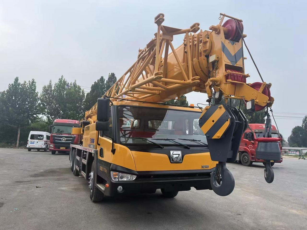 XCMG QY25K5D QY25K5C QY25K5-1 25 TON TRUCK CRANE - Мобилен кран: слика 2 XCMG QY25K5D QY25K5C QY25K5-1 25 TON TRUCK CRANE - Мобилен кран: слика 2