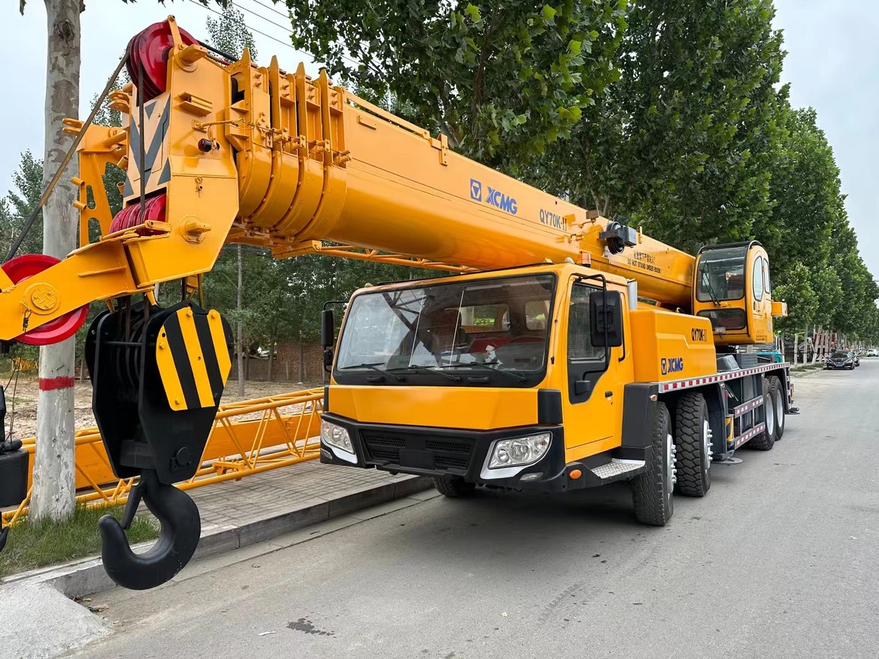 XCMG QY70K - Мобилен кран: слика 1 XCMG QY70K - Мобилен кран: слика 1