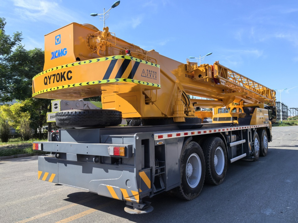 XCMG QY70KC 70TON QY70K QY70KA QY70K-1 xcmg qy70ks - Мобилен кран: слика 4 XCMG QY70KC 70TON QY70K QY70KA QY70K-1 xcmg qy70ks - Мобилен кран: слика 4